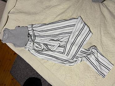 Dəstlər, kostyumlar: Coxsu amerikadan alinib . Hamsi cox yaxwi veziyyetdedir. Her biri 1. 2 — 5