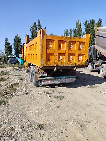 чистокровный тай: Самосвал SHACMAN F3000, оранжевый, колесная формула 6×4. Основные — 4
