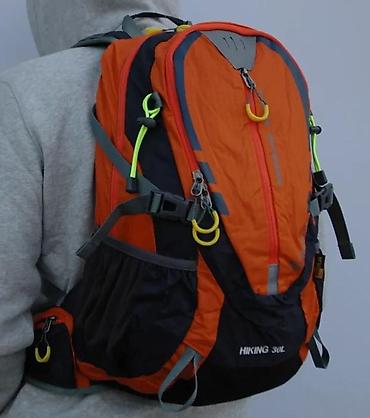 Sportske torbe i rančevi: Planinarski ranac – 30L - Zapremina: 30 litara (oznaka “HIKING 30L”) — 10