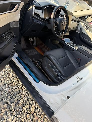 baic bj80: Weltmeister EX5, 2021 г., 48200 км, Передний, В наличии — 6