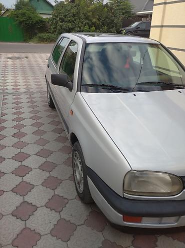 passat variant: Volkswagen Golf: 1994 г., 1.6 л, Механика, Бензин, Хэтчбэк — 3