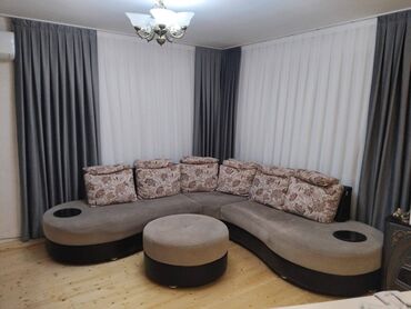 стеклянный кухонный стол: Künc divan, İşlənmiş, Açılmayan, Bazasız, Parça, Çatdırılma yoxdur