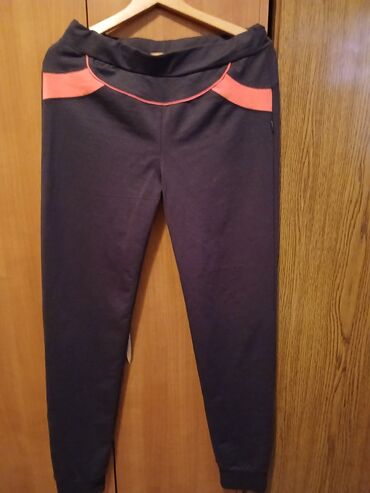 Zimske jakne: Zimski komplet odeće – tri gornja komada 1) Crna zimska jakna do kuka — 33