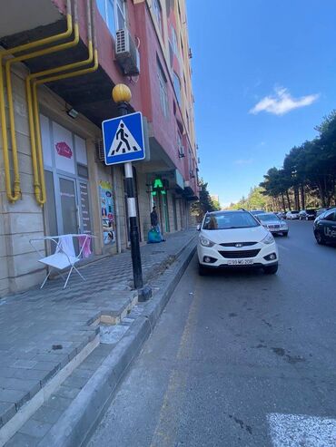 Kommersiya daşınmaz əmlakının satışı: Əhmədli metrosunun yanında, 16 mərtəbəli yeni binanın 1 ci — 9