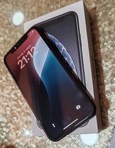 Apple iPhone: Apple iPhone iPhone Xr, Crn, Face ID — 8