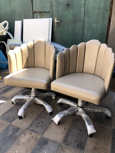 Salon, tibbi kreslolar: Yeni — 20