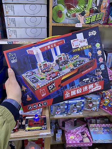 детский гараж: Игровой набор «DIY Gas Station» — тематическая станция для автомобилей — 1