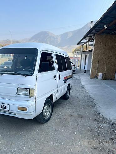 Унаа сатуу: Daewoo Damas: 1999 г., 0.8 л, Кол менен иштөөчү, Бензин, Вэн/Минивэн — 3