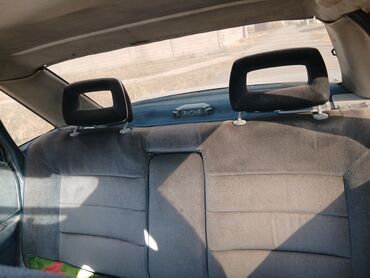 машина грузавой: Audi 100: 1990 г., Механика, Седан