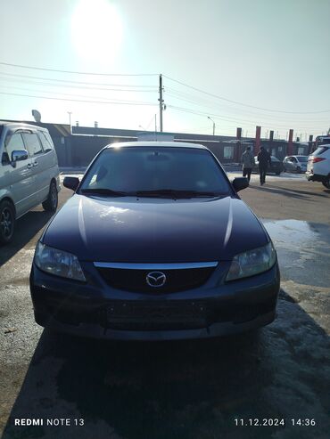 машинна: Mazda 323: 2002 г., 1.3 л, Механика, Бензин, Хэтчбэк