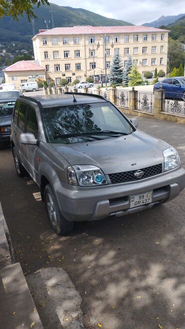 nissan note: Nissan X-Trail: 2 л | 2003 г. Внедорожник