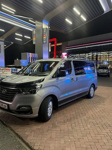 atego 818: Hyundai H-1: 2020 г., 2.5 л, Автомат, Дизель, Минивэн — 2