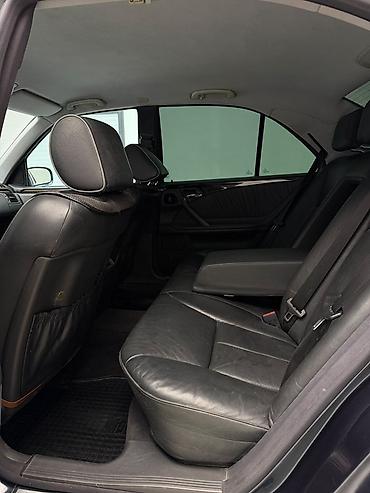 x class: Mercedes-Benz E-Class: 2000 г., 4.3 л, Автомат, Бензин, Седан — 10