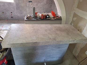 Kuhinjski nameštaj: Kuhinjski element sa radnom pločom – sivi beton dekor - Samostojeći — 12