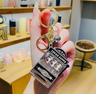 Breloklar: Hamının axtardığı JACKPOT breloklarmız artıq satişdadir çatdırılma
