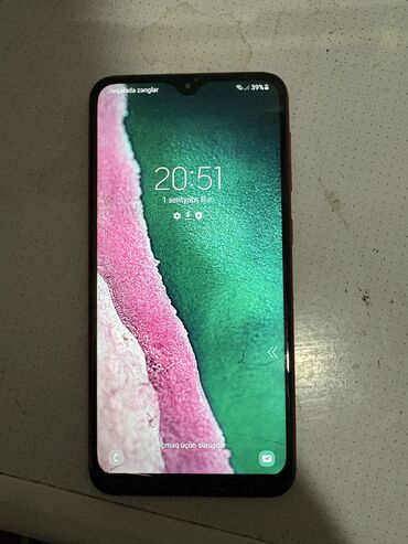 Apple iPhone: Samsung Galaxy A10, 32 ГБ, цвет - Красный