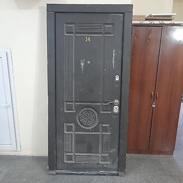 qapi demir qapi seyf qapi: Dəmir giriş qapısı - Material: möhkəm metal konstruksiya, polad qutu — 3