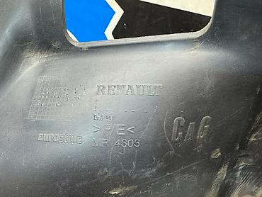 рено канго: Накладка центральной консоли Renault Magnum Тягач DXI13 2013 — 7