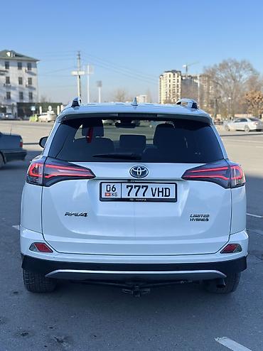 Toyota: Toyota RAV4: 2017 г., 2.5 л, Вариатор, Гибрид, Внедорожник — 1