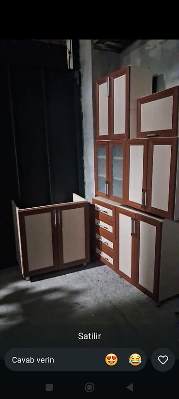 Mətbəx mebel dəsti - Rəng: qəhvəyi çərçivə və krem panellər - lalafo.az -da Mətbəx mebel dəsti - Rəng: qəhvəyi çərçivə və krem panellər -