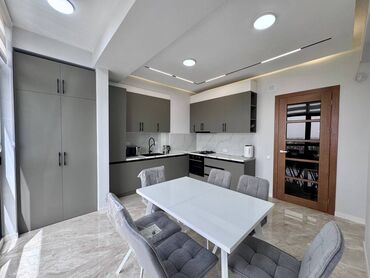 Продажа квартир: 1 комната, 54 м², Элитка, 10 этаж, Дизайнерский ремонт