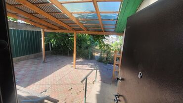 Долгосрочная аренда домов: 90 м², 4 комнаты — 4