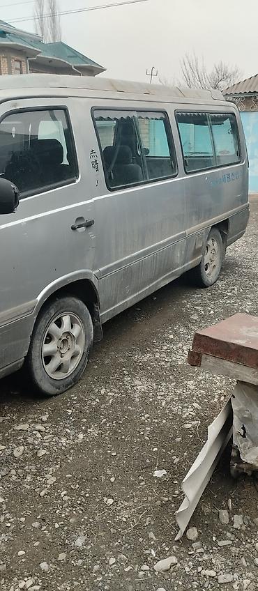 kia soltes: Ssangyong Istana: 2005 г., 2.9 л, Механика, Дизель, Минивэн — 1