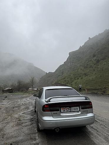 2 4 д: Subaru Legacy: 2002 г., 2.5 л, Автомат, Бензин, Седан — 2