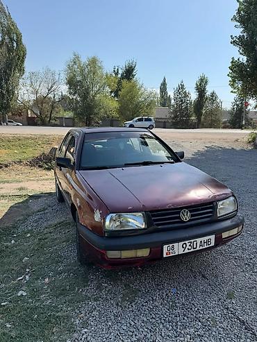 honda adyssey: Volkswagen Vento: 1993 г., Механика, Седан — 5