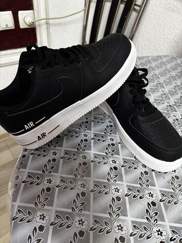 Кроссовки и спортивная обувь: Мужские кроссовки, 41, Nike, Новый, цвет - Черный, Самовывоз
