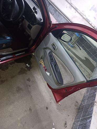 Nissan: Nissan Almera: 2001 г., 1.8 л, Механика, Бензин, Седан — 12