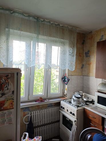 Продажа квартир: 2 комнаты, 43 м², 104 серия, 5 этаж, Старый ремонт