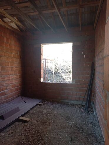 Həyət evləri və villaların satışı: 4 otaqlı, 135 kv. m, Kredit yoxdur, Təmirsiz — 20