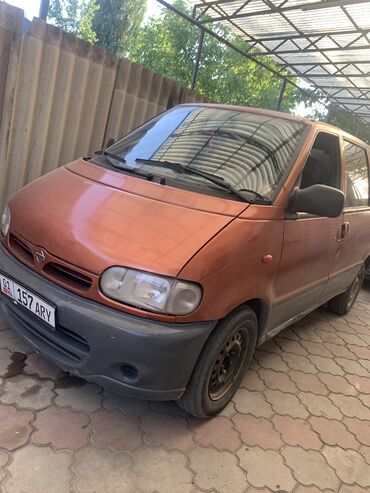 ниссан срена: Nissan Serena: 1998 г., 2 л, Механика, Бензин, Минивэн