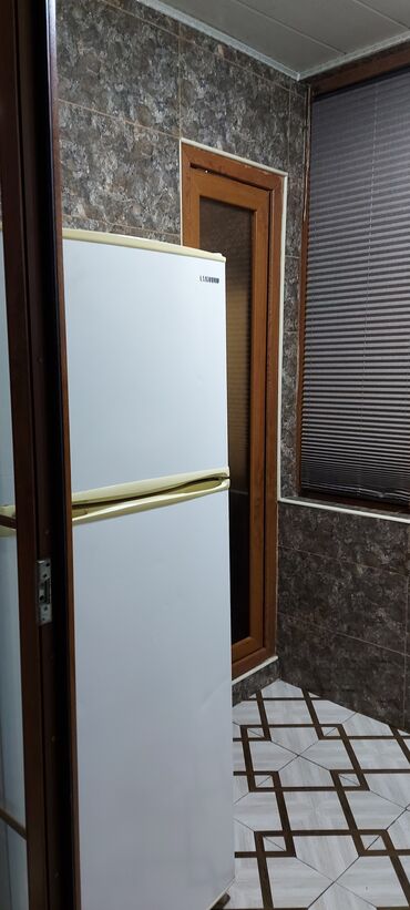 Uzunmüddətli kirayə mənzillər: Xaqlar dosluqu 1 otaq bina Opzteldir basi Cixmayan narahat etmesin — 11