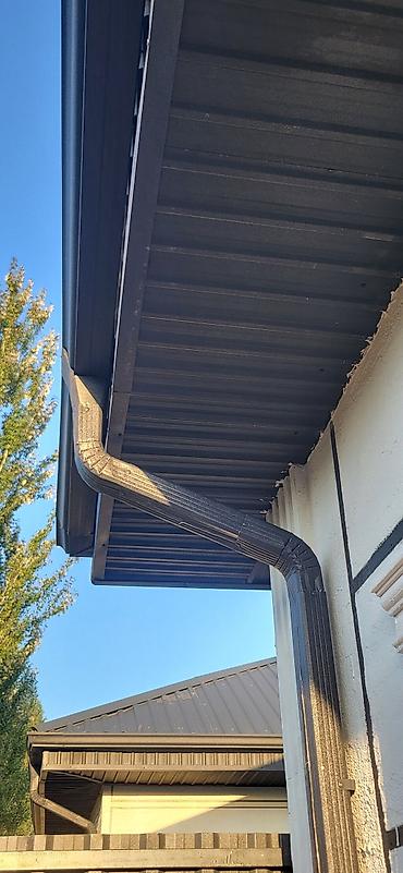 Водосточные желоба: БЕЗШОВНЫЕ ВОДОСТОЧНЫЕ системы для частного дома и Коммерческого — 3