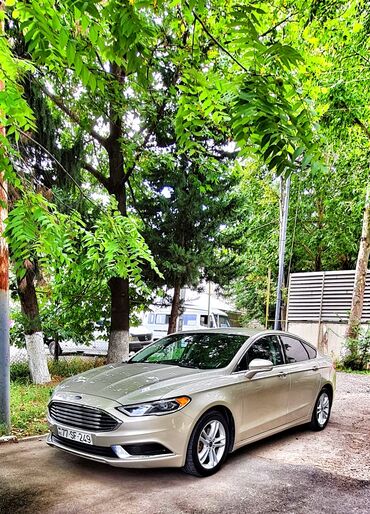 Ford: Ford Fusion: 1.5 l | 2018 il 303000 km Sedan — 5