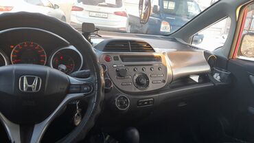 Honda: Honda Jazz: 2009 г., 1.2 л, Вариатор, Бензин