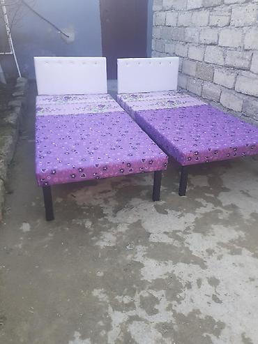 2 el carpayi: Kravat taza 
Hazırı var — 1