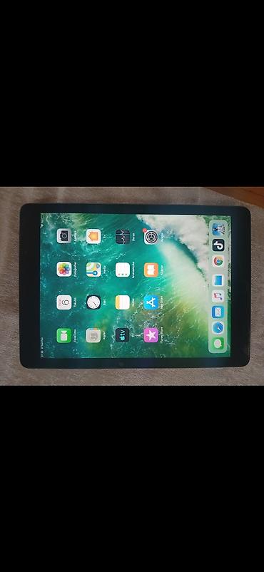 ipad 10 5: Apple iPad (9.7") – Space Gray - Ekran: 9.7 düym Retina displey - — 4