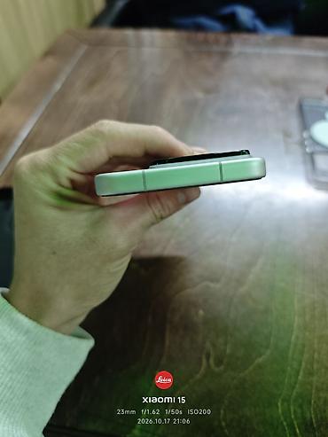 mi air: Xiaomi, 15, Б/у, 256 ГБ, цвет - Белый, 2 SIM — 5