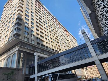 Uzunmüddətli kirayə mənzillər: Xetai metrosu Park Azure-da mənzil kirayə verilir. Mərtəbə 21/7. Ümumi — 1