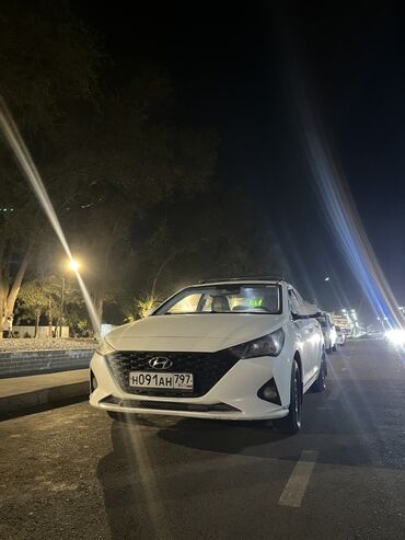 авто корея бишкек: Hyundai Solaris, седан, белый цвет кузова. Российский учет с
