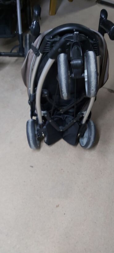 Gəzinti arabaları: İşlənmiş, Ünvandan götürmə, Ödənişli çatdırılma — 6