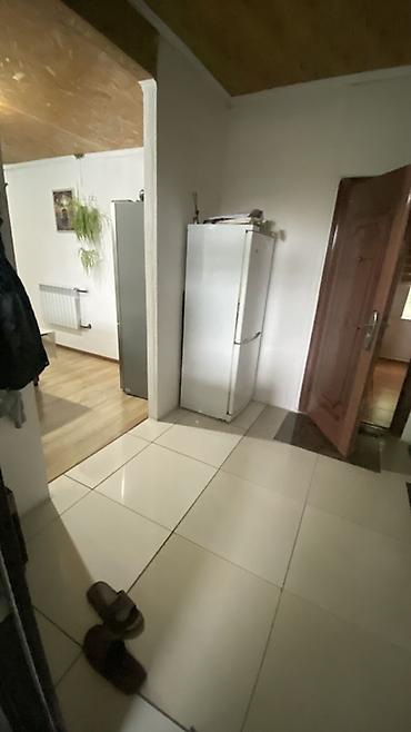 объявления беловодском: 6 комнат и более, 215 м², 7 соток, Бишкек, Собственник — 3
