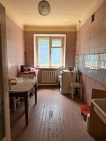 в орловке: 3 комнаты, 60 м², Сталинка, 1 этаж, Требуется ремонт — 2