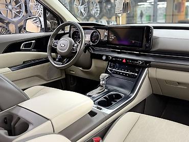 салон кабан: Kia Carnival: 2021 г., 2.2 л, Автомат, Дизель, Минивэн — 7
