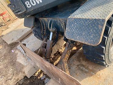 Экскаваторы: Экскаватор, 2010 г., Колесный — 1