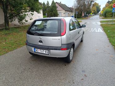 Opel: Opel Corsa: 1.2 l | 2002 г. 200000 km Hečbek na lalafo.rs — 10 Opel: Opel Corsa: 1.2 l | 2002 г. 200000 km Hečbek — 10