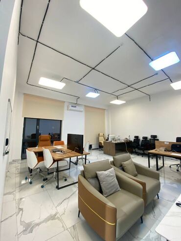 помещение для кофейни: Cдаю коммерческое помещение 2 этаж 117 м2- на Юнусалиева, с